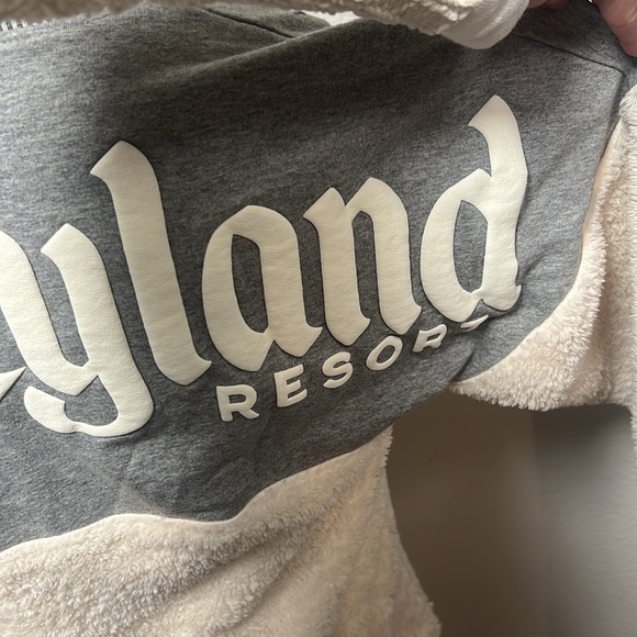Disneyland Sherpa jersey - Picture 6 of 7